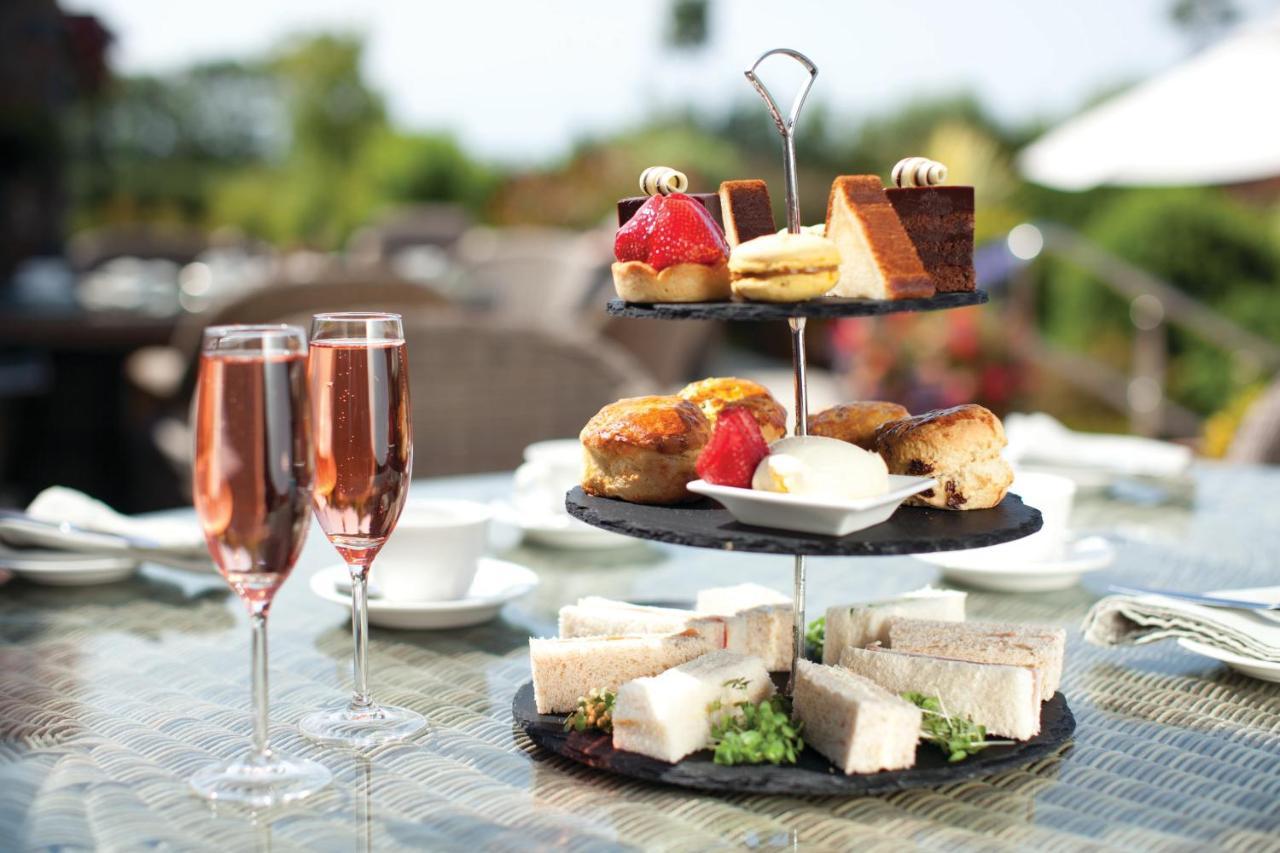 The Farmhouse Hotel And Restaurant Saint Saviour Restaurant foto